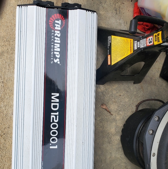 amp - Picture 1 of 1